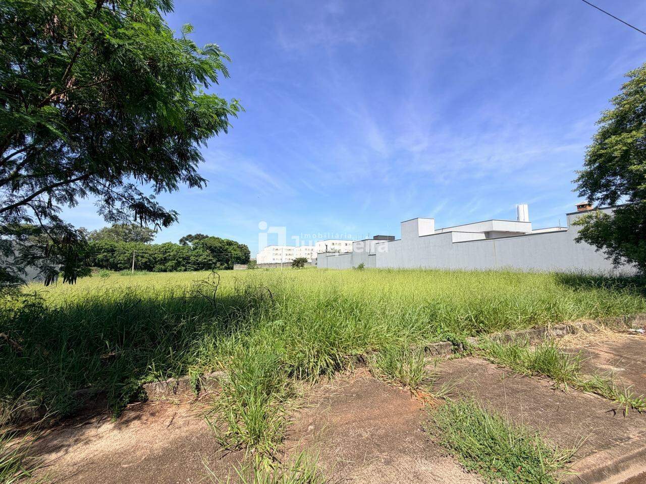 Terreno à venda, no bairro Santa Terezinha em Piracicaba - SP