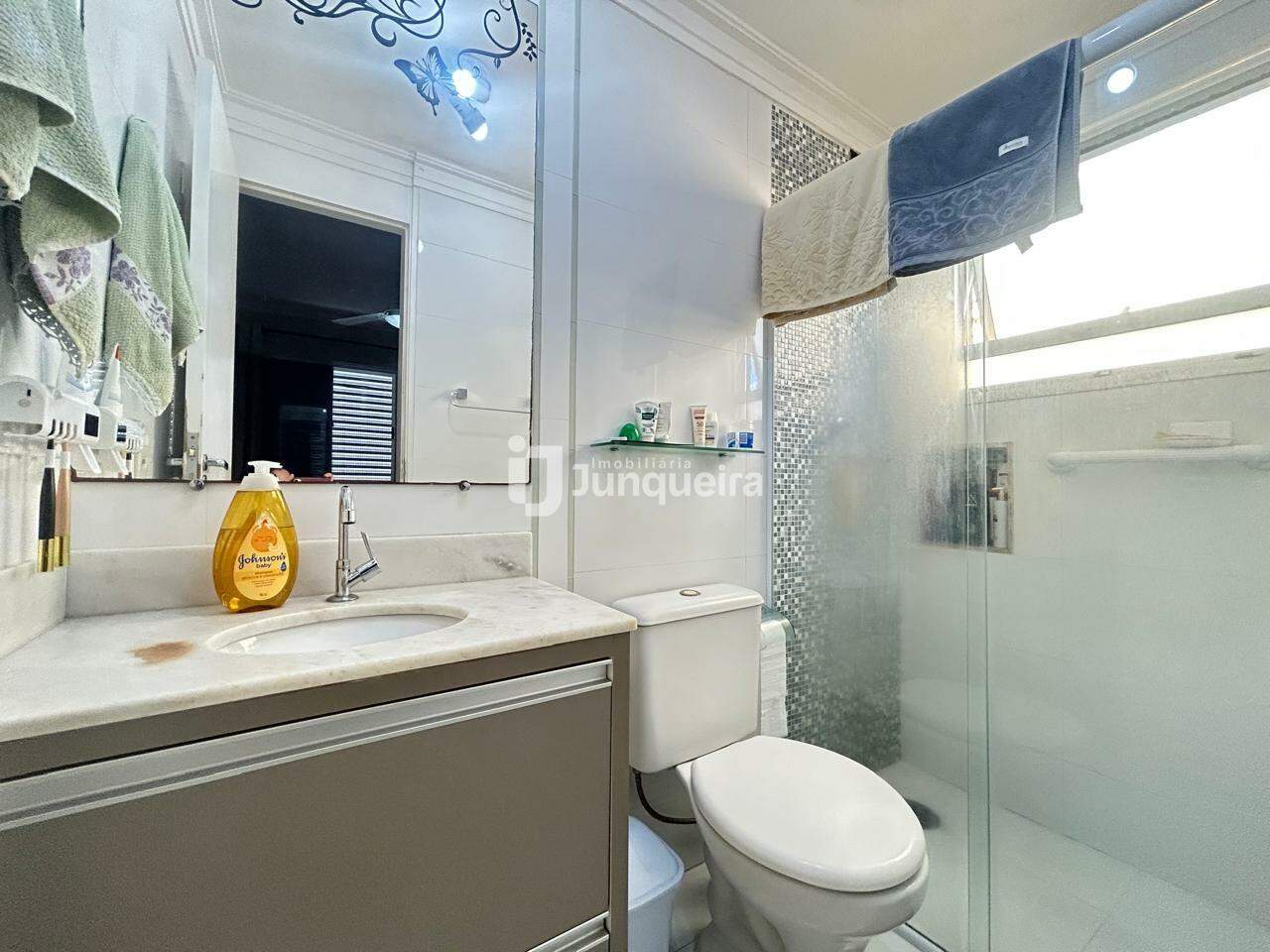 Apartamento à venda no Verano, 3 quartos, sendo 1 suíte, 1 vaga, no bairro Glebas Califórnia em Piracicaba - SP