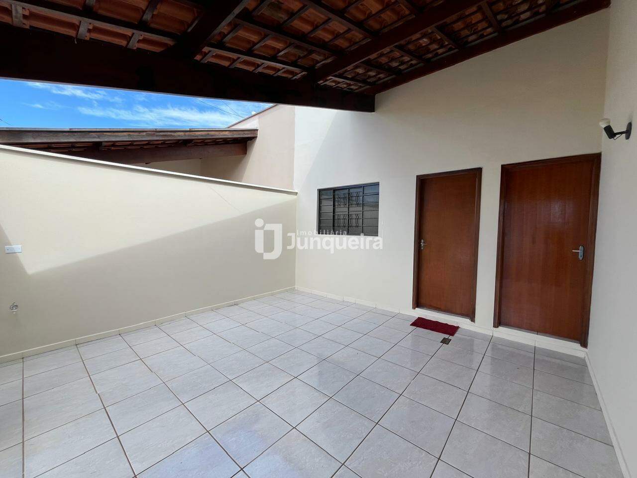 Casa à venda, 2 quartos, 1 vaga, no bairro Vila Sônia em Piracicaba - SP