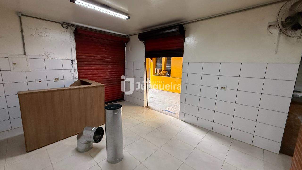 Salão para alugar, no bairro Monte Líbano em Piracicaba - SP