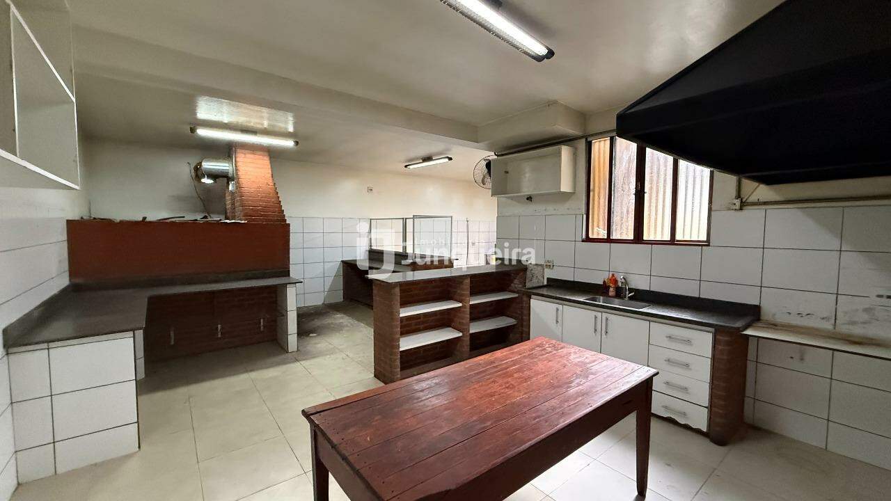 Salão para alugar, no bairro Monte Líbano em Piracicaba - SP