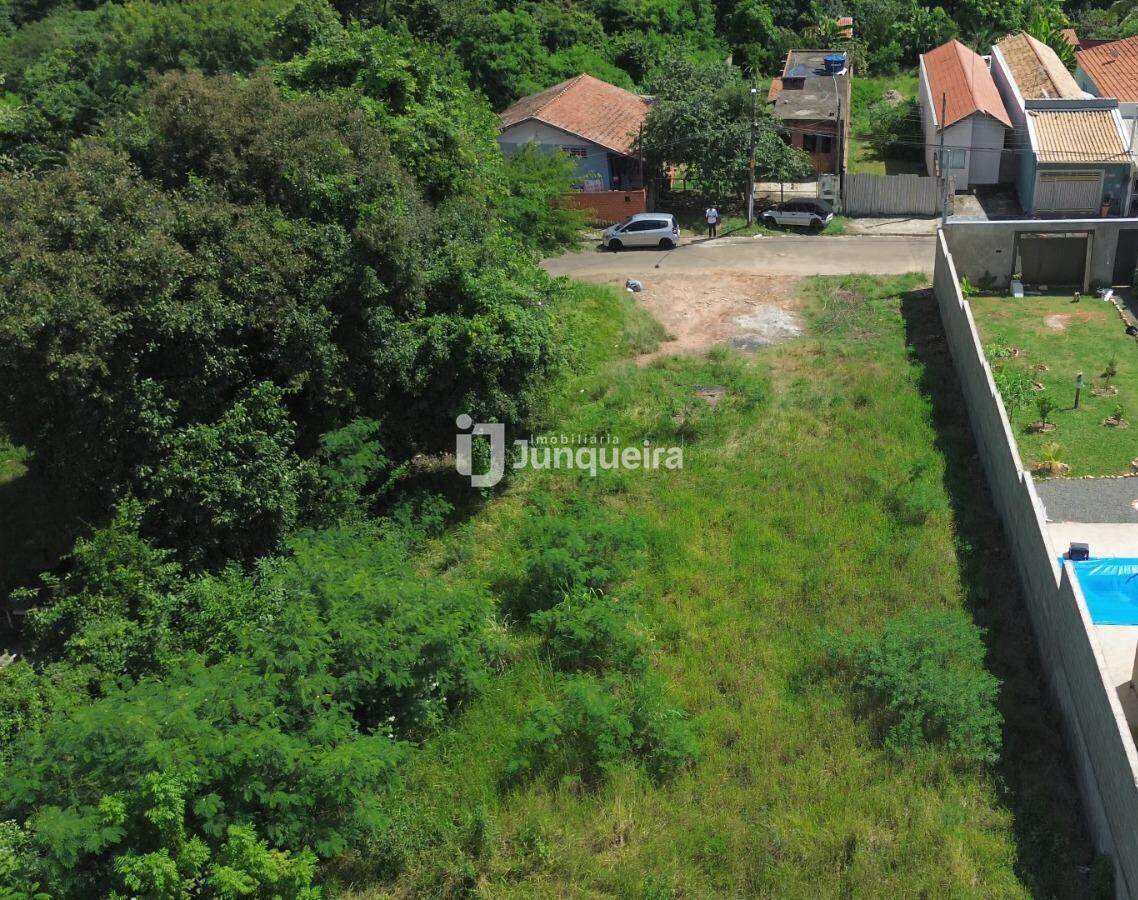 Terreno à venda, no bairro Chácara Esperia em Piracicaba - SP