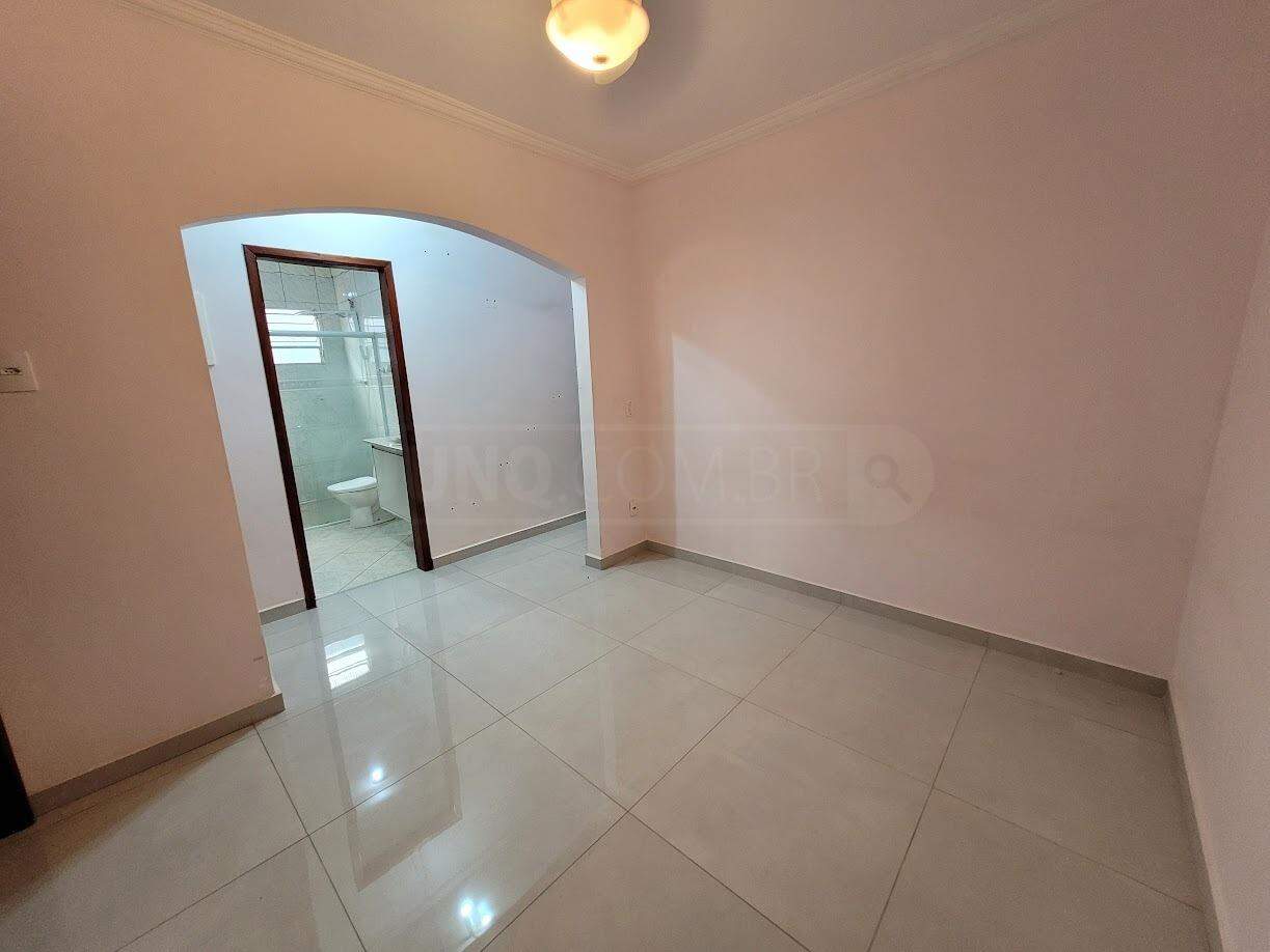 Casa à venda, 3 quartos, sendo 1 suíte, 1 vaga, no bairro Nhô Quim em Piracicaba - SP