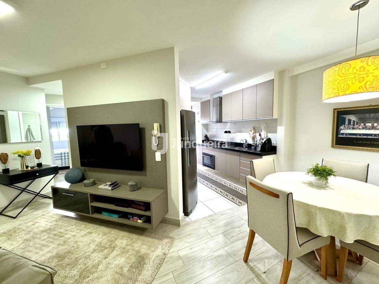 Apartamento à venda no Plaza Mayor, 2 quartos, sendo 1 suíte, 2 vagas, no bairro Paulicéia em Piracicaba - SP