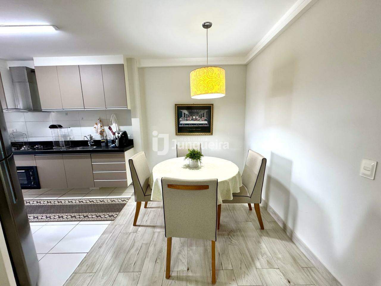 Apartamento à venda no Plaza Mayor, 2 quartos, sendo 1 suíte, 2 vagas, no bairro Paulicéia em Piracicaba - SP