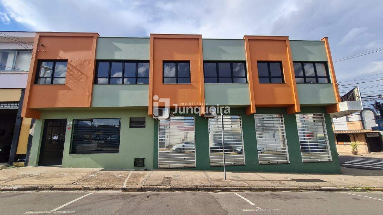 Sala Comercial para alugar, no bairro Vila Rezende em Piracicaba - SP