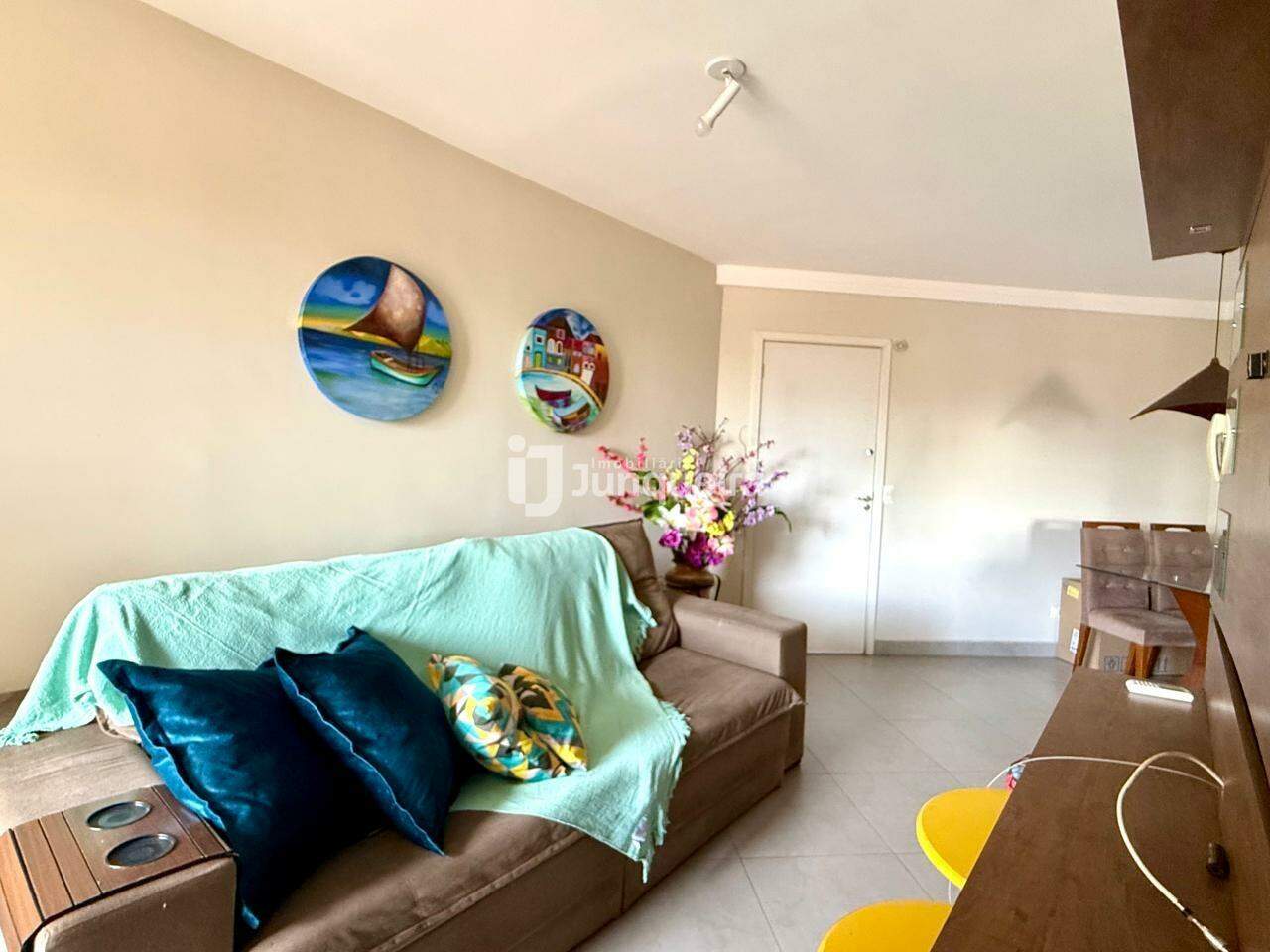 Apartamento à venda no Mirage, 2 quartos, sendo 1 suíte, 2 vagas, no bairro Paulicéia em Piracicaba - SP