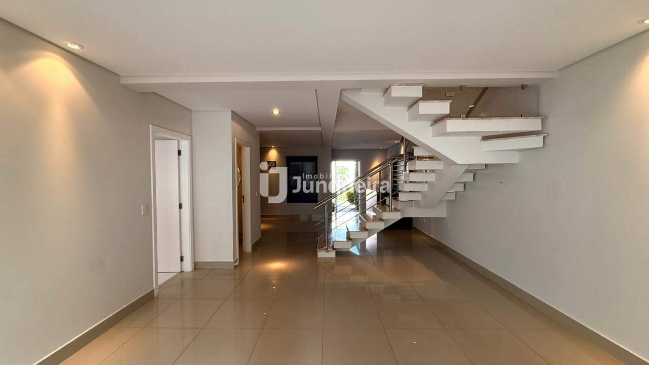Casa em Condomínio à venda no Terras do Sinhô, 3 quartos, sendo 3 suítes, 2 vagas, no bairro Terras do Sinhô em Piracicaba - SP