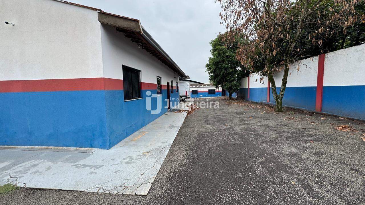 Galpão à venda, 2 quartos, no bairro São Jorge em Piracicaba - SP