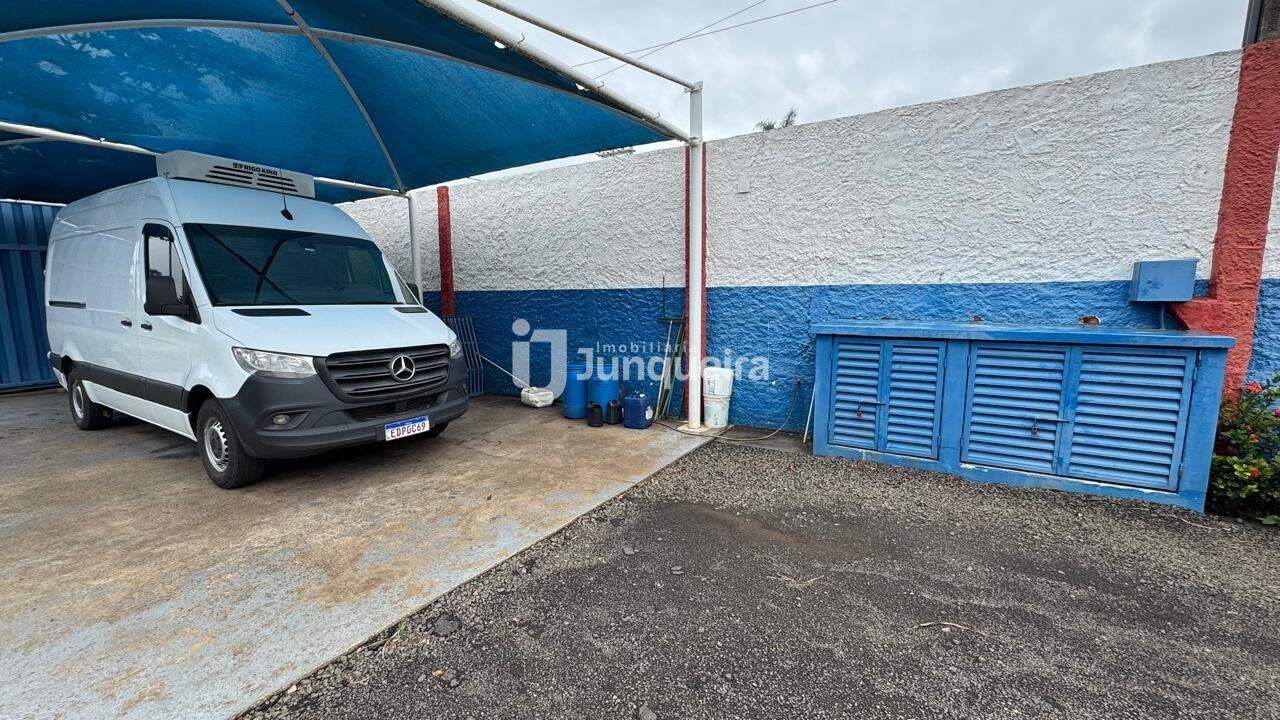 Galpão à venda, 2 quartos, no bairro São Jorge em Piracicaba - SP