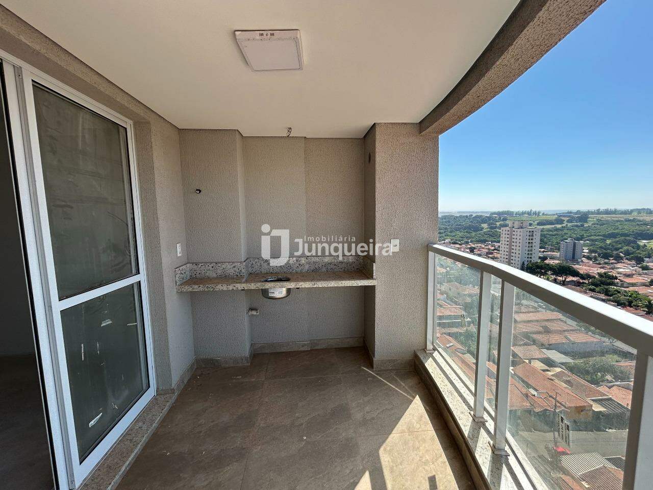 Apartamento à venda no Edifício Eco Park, 3 quartos, sendo 2 suítes, 2 vagas, no bairro Vila Independência em Piracicaba - SP