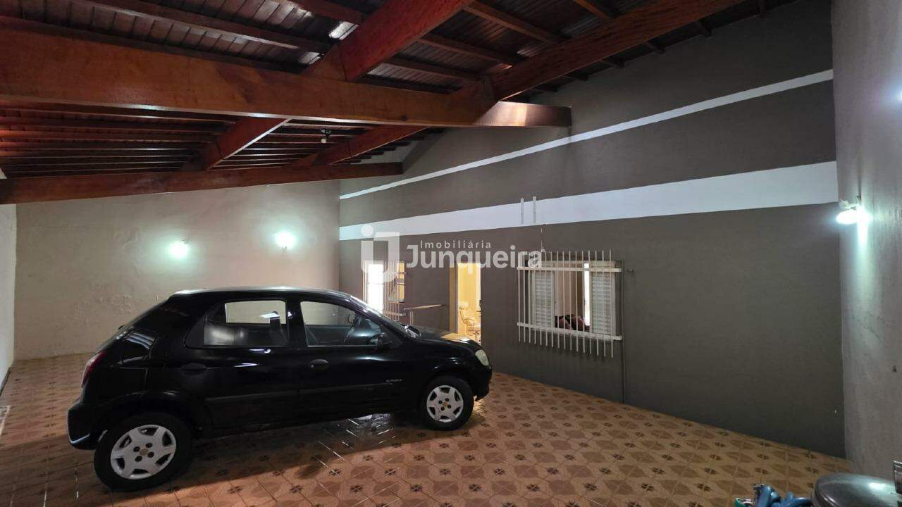 Casa à venda, 4 quartos, 4 vagas, no bairro Nova Piracicaba em Piracicaba - SP
