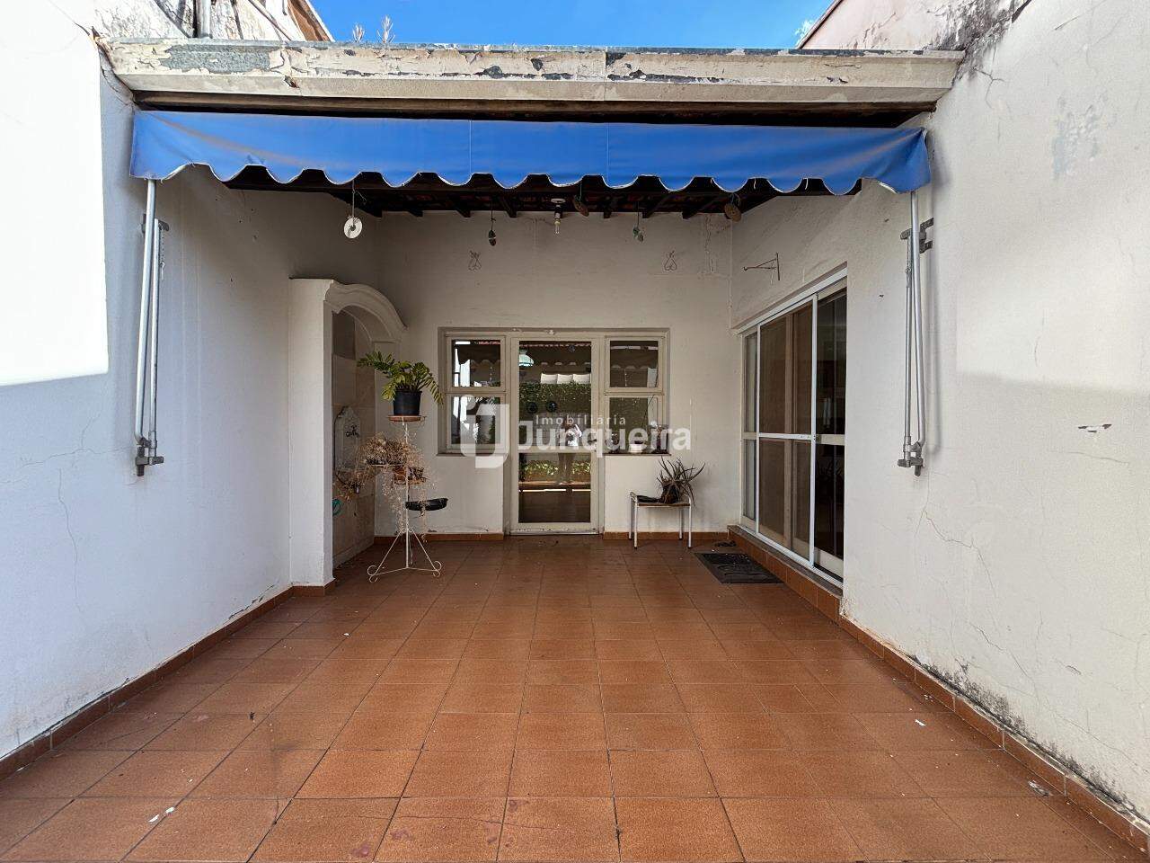 Casa Comercial à venda, 3 quartos, sendo 1 suíte, 5 vagas, no bairro São Judas em Piracicaba - SP
