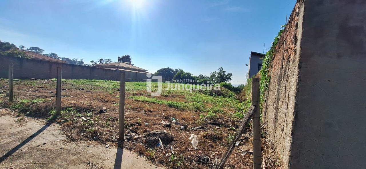 Terreno à venda, no bairro Vale do Sol em Piracicaba - SP