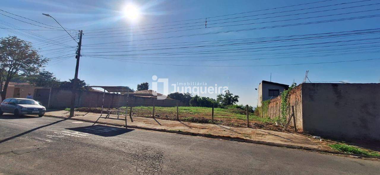 Terreno à venda, no bairro Vale do Sol em Piracicaba - SP