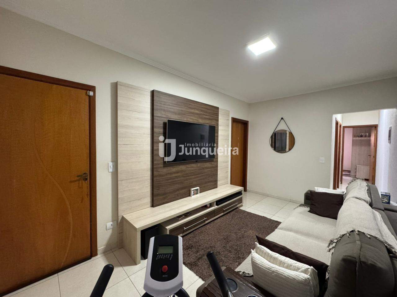 Casa à venda, 2 quartos, sendo 1 suíte, 2 vagas, no bairro RESIDENCIAL ALTOS DO TAQUARAL em Piracicaba - SP