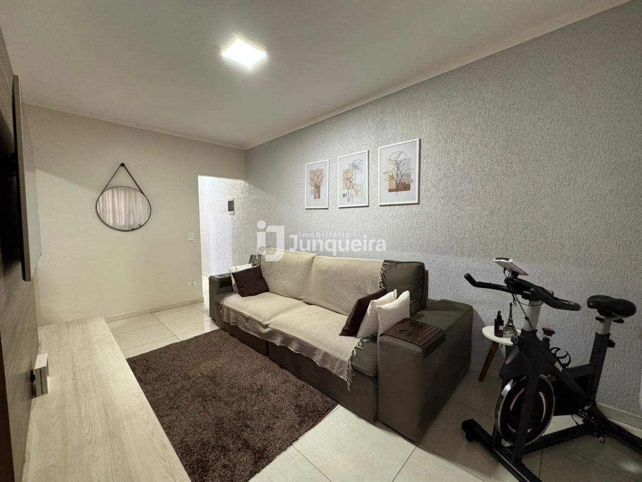 Casa à venda, 2 quartos, sendo 1 suíte, 2 vagas, no bairro RESIDENCIAL ALTOS DO TAQUARAL em Piracicaba - SP