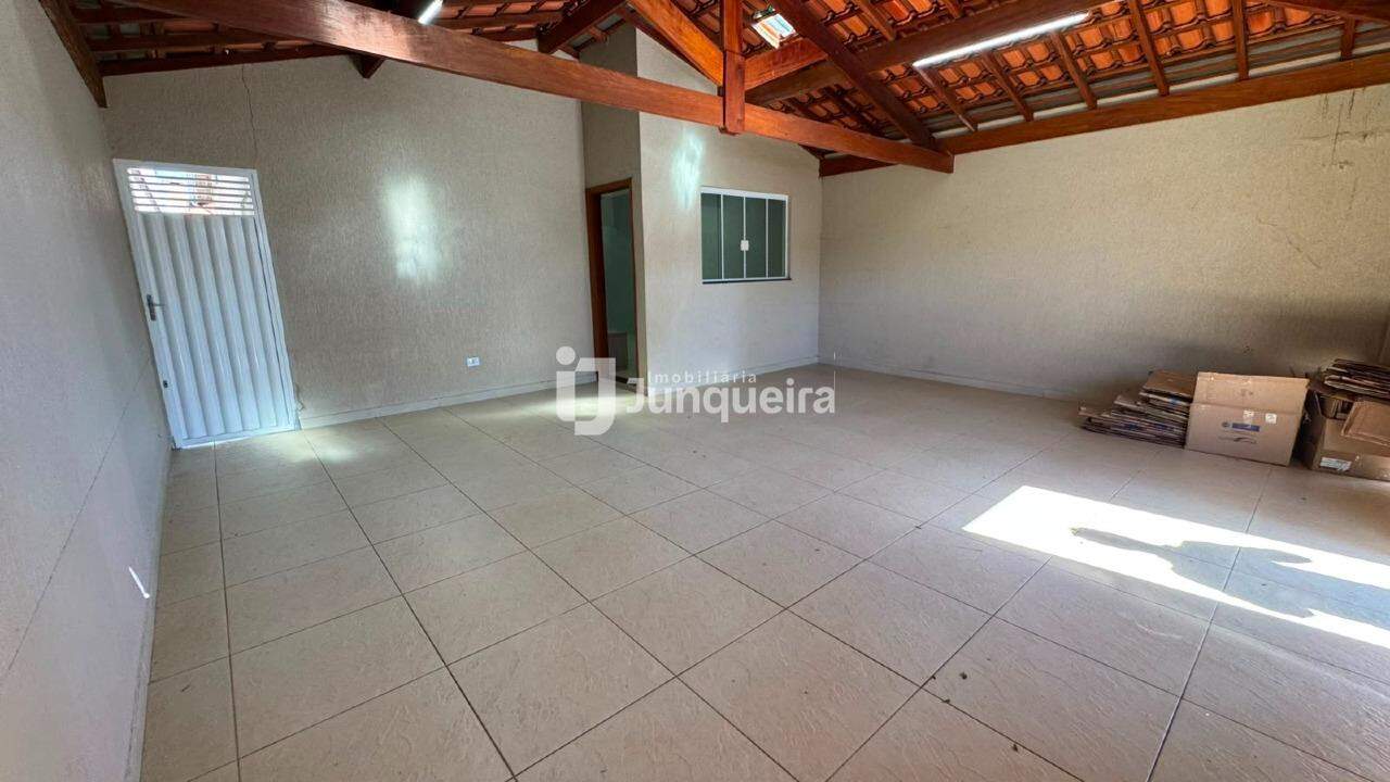 Casa à venda, 2 quartos, sendo 1 suíte, 2 vagas, no bairro RESIDENCIAL ALTOS DO TAQUARAL em Piracicaba - SP