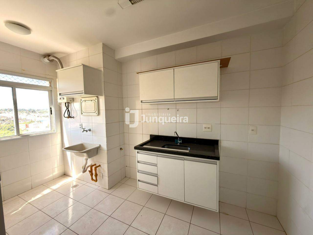 Apartamento à venda no Torres do Jardim III, 2 quartos, 1 vaga, no bairro Nova América em Piracicaba - SP