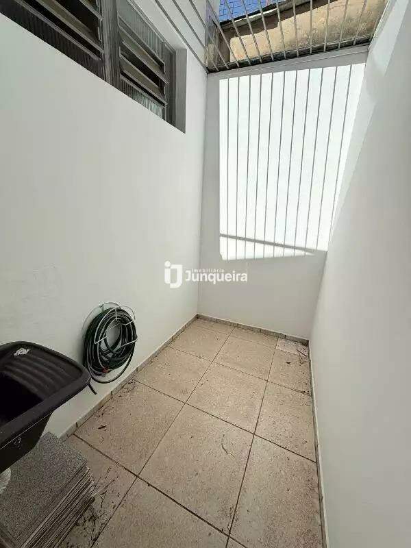 Casa Comercial à venda, 17 quartos, no bairro Centro em Piracicaba - SP