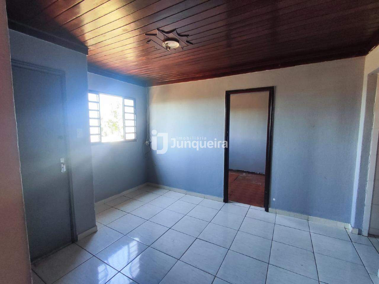 Casa à venda, 3 quartos, 2 vagas, no bairro Vila Kennedy em Rio das Pedras - SP