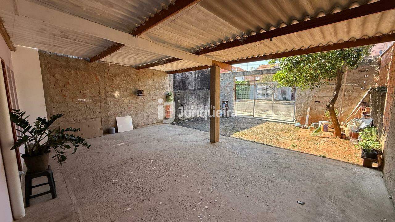 Casa para alugar, 2 quartos, 2 vagas, no bairro Conjunto Residencial Mário Dedini em Piracicaba - SP