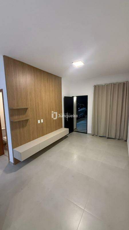Casa em Condomínio para alugar no Authoria Reserva Jequitiba, 3 quartos, sendo 1 suíte, 2 vagas, no bairro Authoria Reserva Jequitibá em Piracicaba - SP
