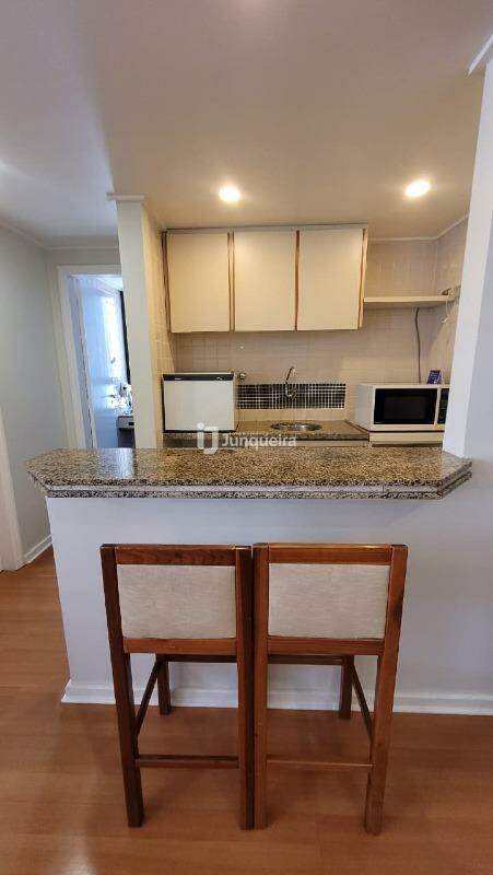 Apartamento para alugar no New Life Apart Hotel, 1 quarto, sendo 1 suíte, 1 vaga, no bairro Centro em Piracicaba - SP