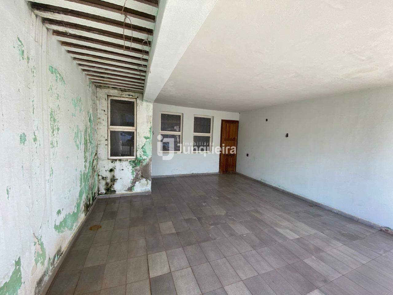 Casa à venda, 3 quartos, 8 vagas, no bairro Jardim Planalto em Piracicaba - SP