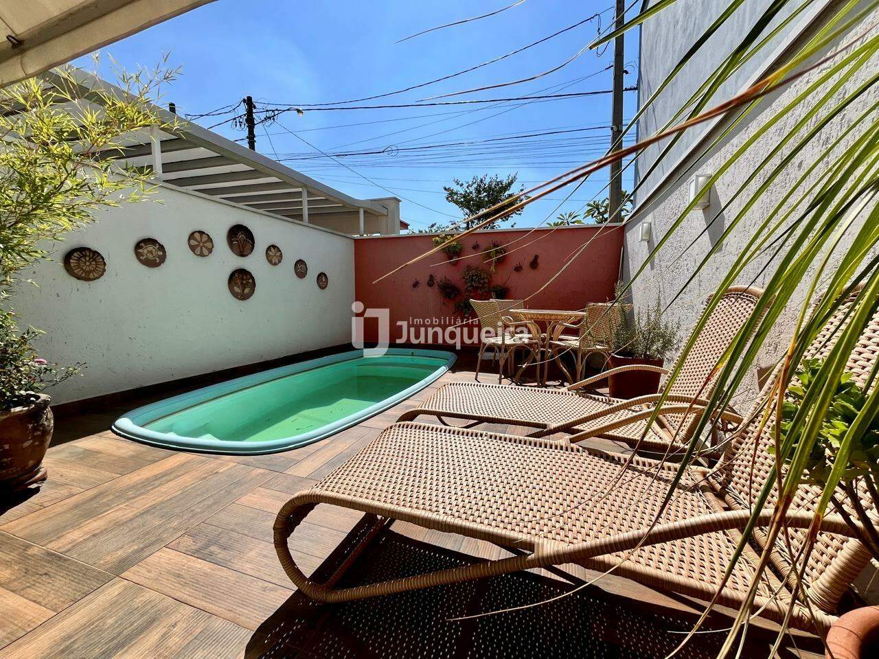 Casa em Condomínio à venda no Condomínio Ondas, 3 quartos, sendo 3 suítes, 2 vagas, no bairro Condomínio Ondas em Piracicaba - SP
