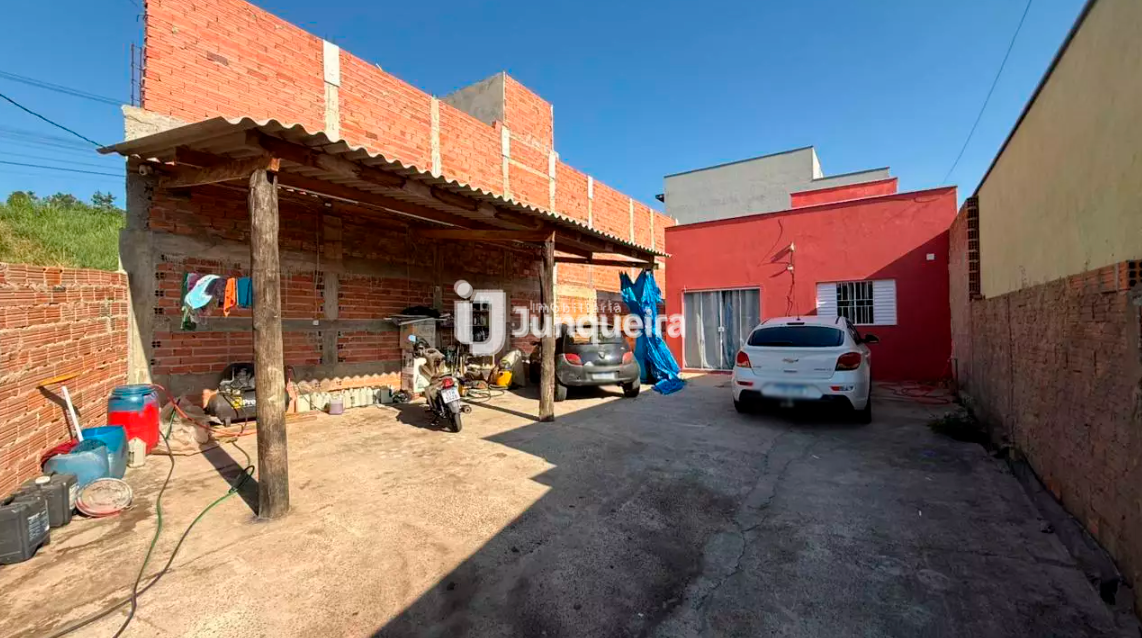 Casa para alugar, 2 quartos, 2 vagas, no bairro Estância Lago Azul (Ártemis) em Piracicaba - SP
