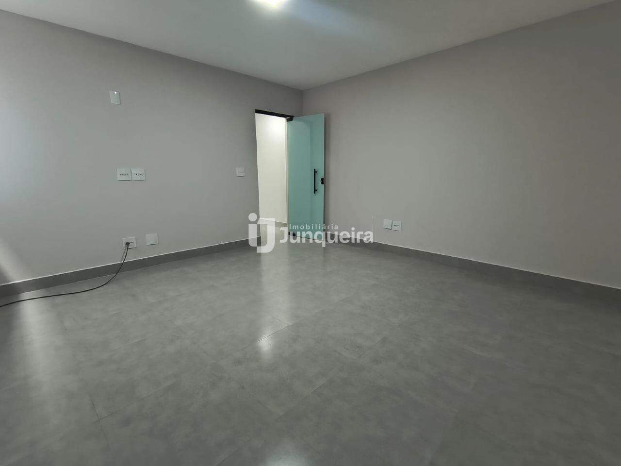 Casa para alugar, 1 quarto, no bairro Campestre em Piracicaba - SP