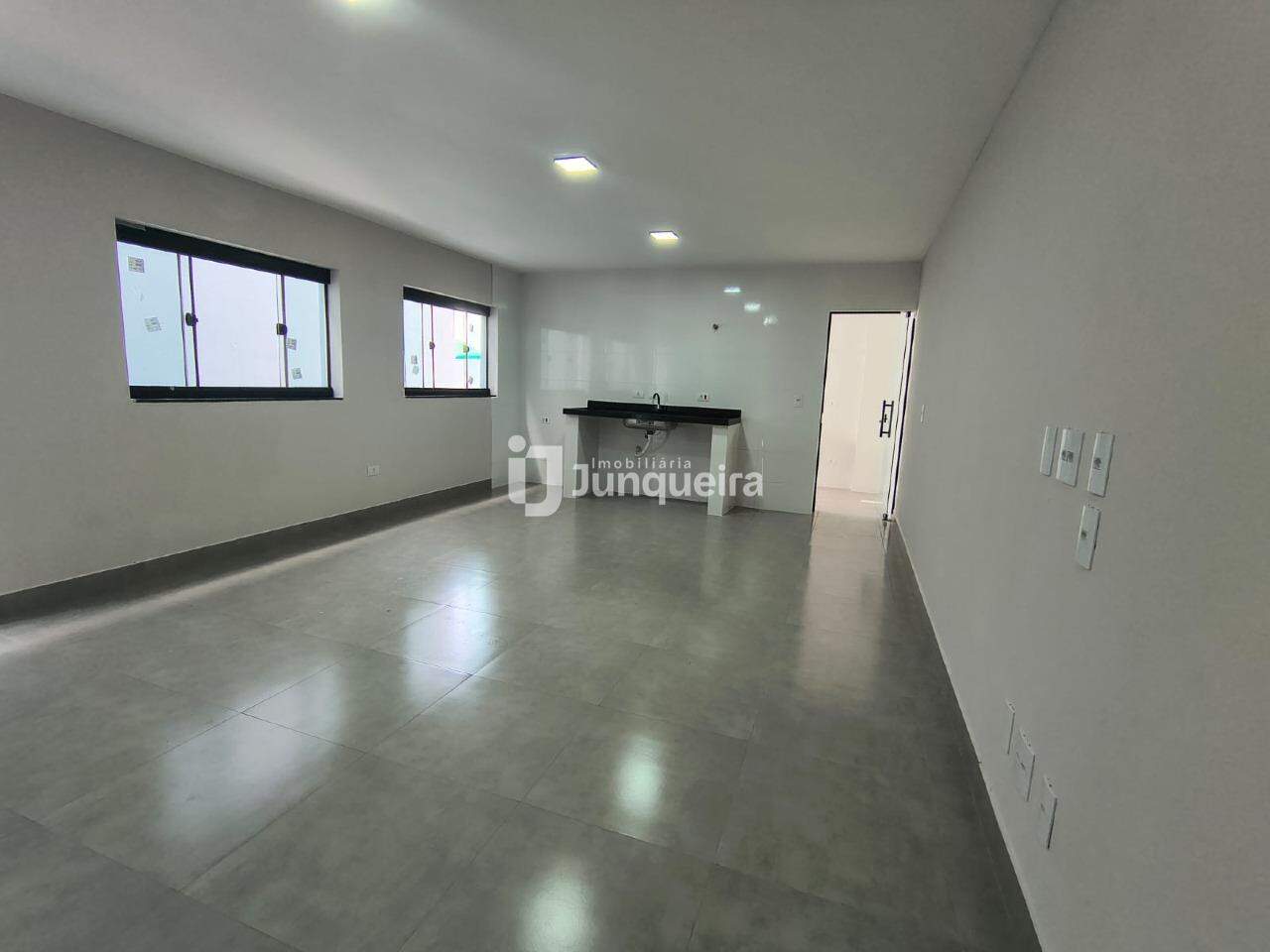 Casa para alugar, 1 quarto, no bairro Campestre em Piracicaba - SP