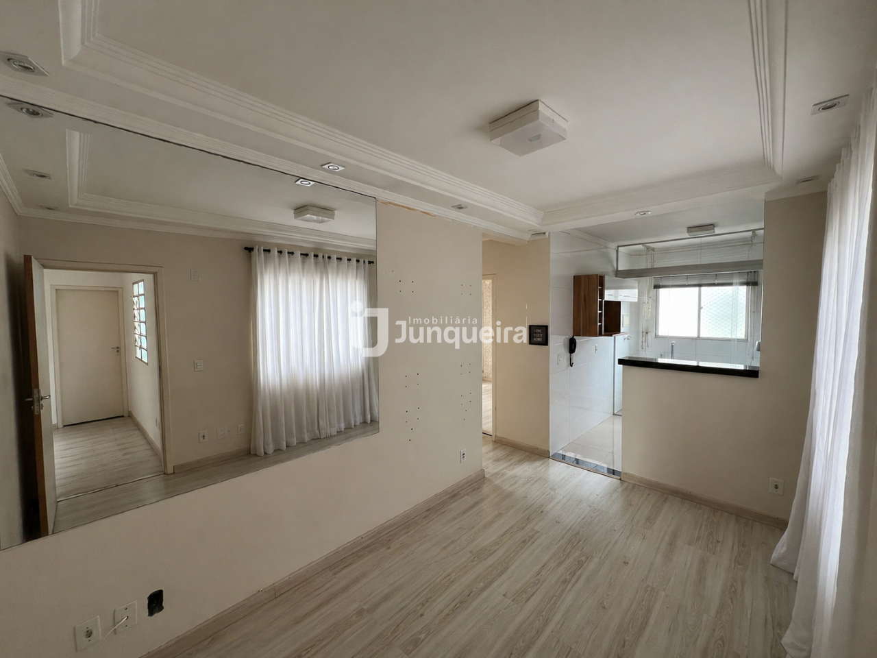 Apartamento para alugar no Piazza Republica, 2 quartos, 1 vaga, no bairro Dois Córregos em Piracicaba - SP