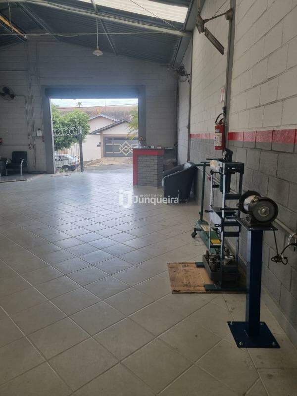 Galpão para alugar, 3 vagas, no bairro Jardim Algodoal em Piracicaba - SP
