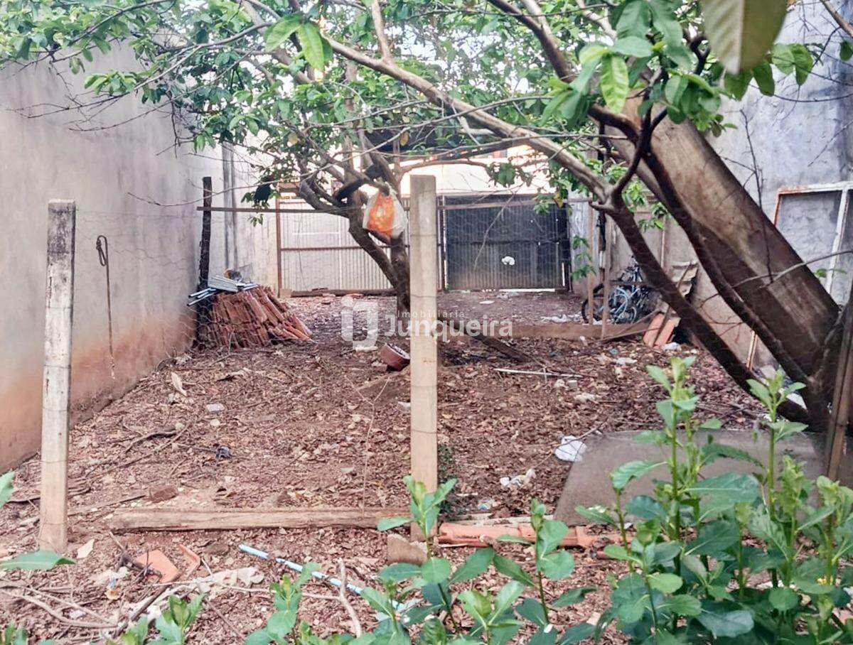 Terreno à venda, no bairro Parque Residencial Monte Rey em Piracicaba - SP