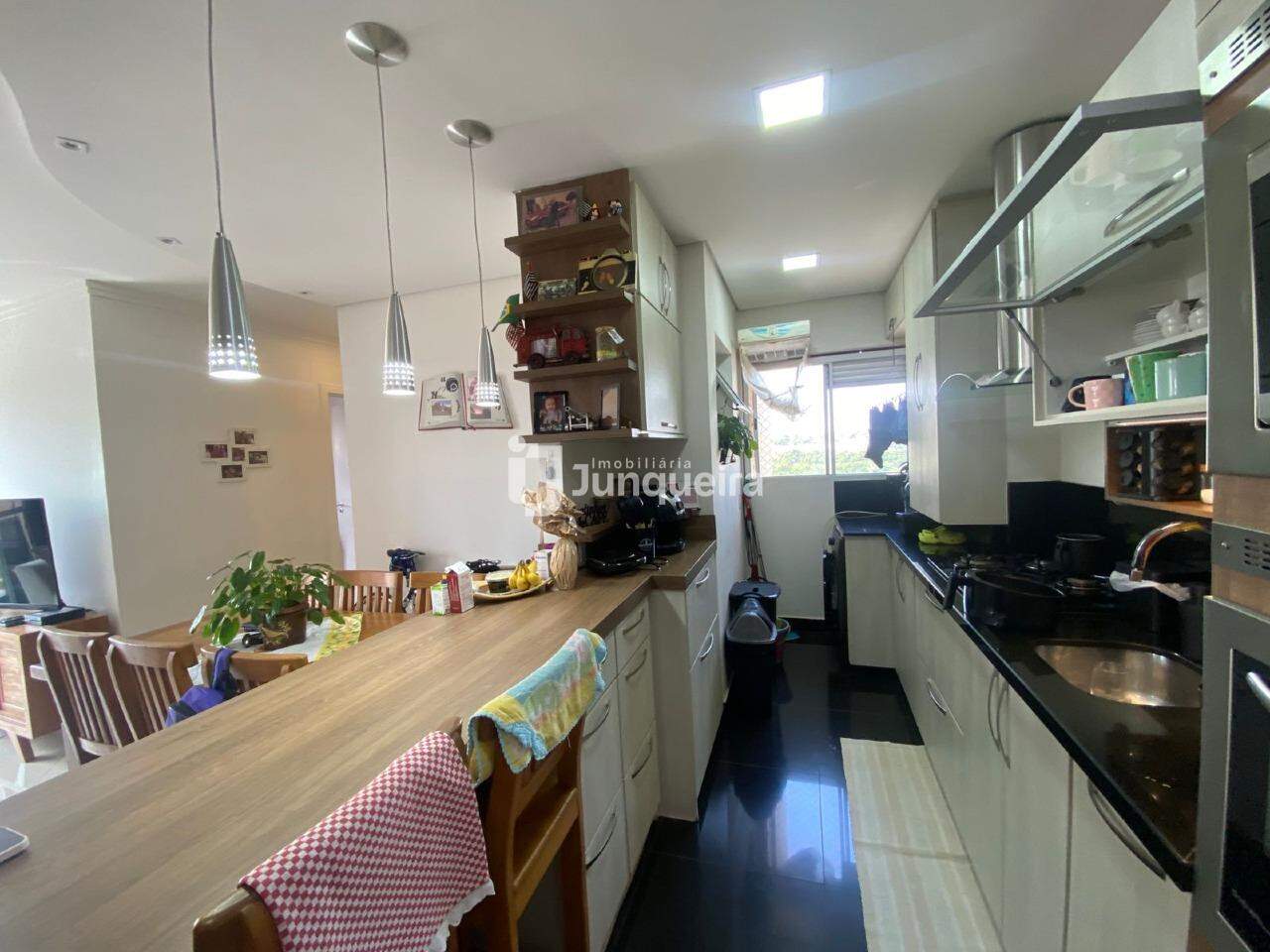 Apartamento à venda no Espaço Jardins, 3 quartos, sendo 1 suíte, 1 vaga, no bairro Parque Conceição II em Piracicaba - SP