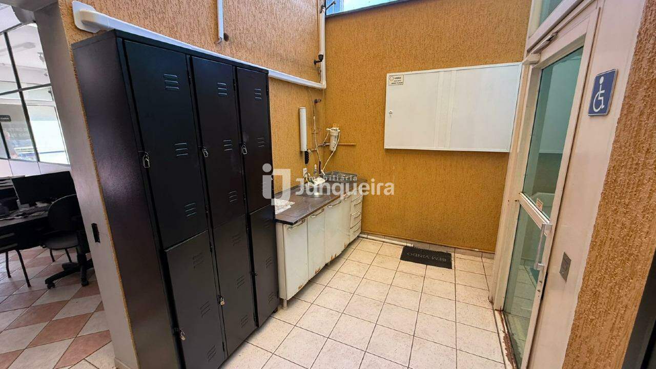 Sala Comercial para alugar, no bairro Santa Terezinha em Piracicaba - SP