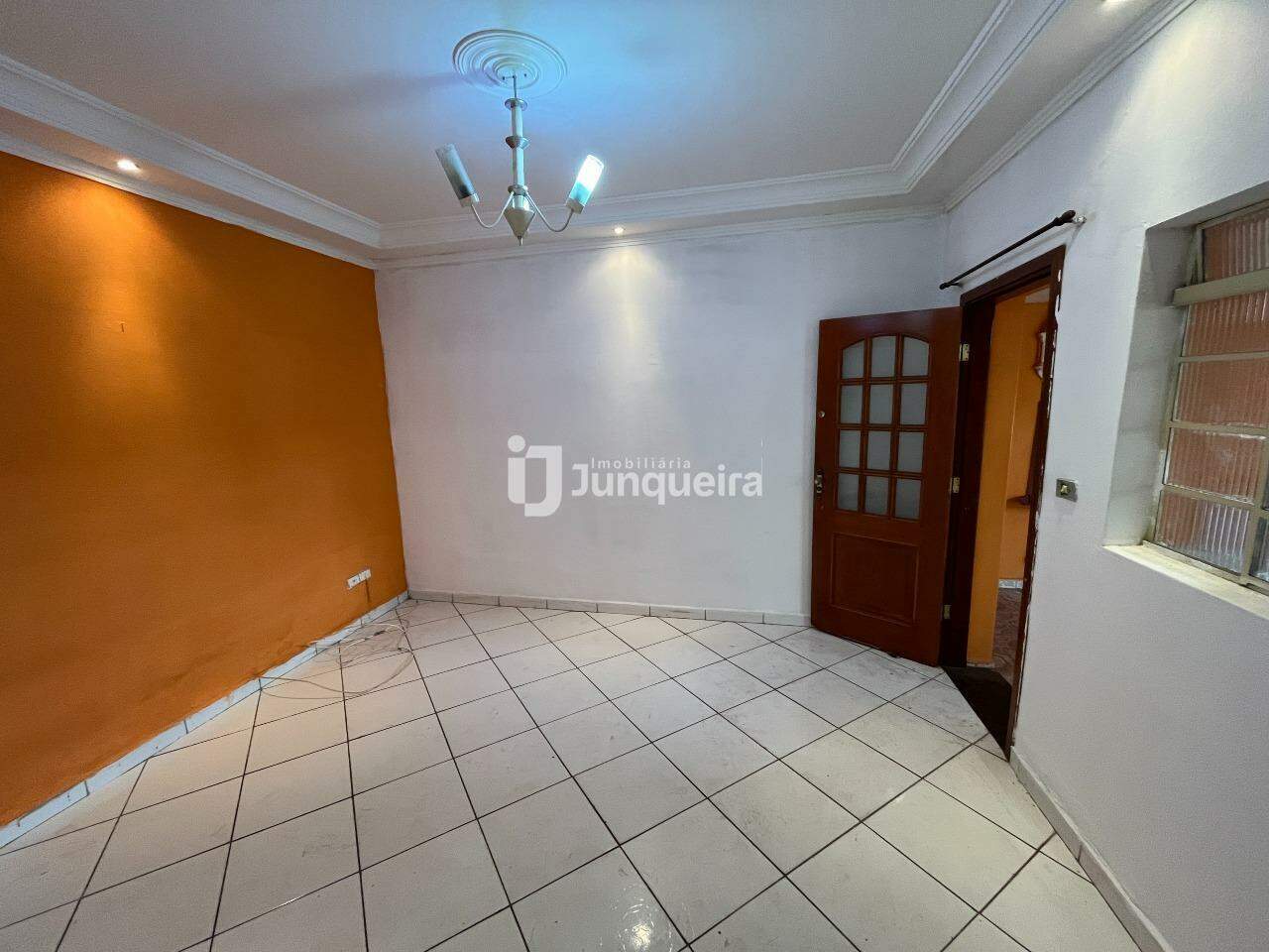Casa à venda, 3 quartos, 1 vaga, no bairro Nova América em Piracicaba - SP