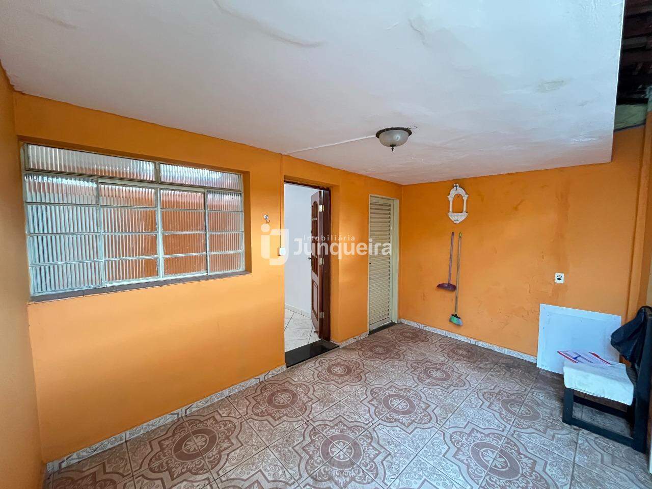 Casa à venda, 3 quartos, 1 vaga, no bairro Nova América em Piracicaba - SP