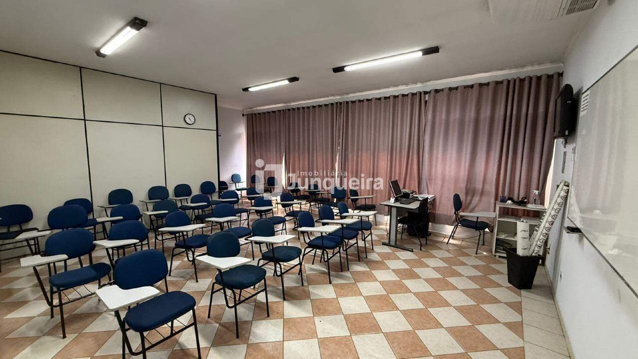 Sala Comercial para alugar, no bairro Santa Terezinha em Piracicaba - SP