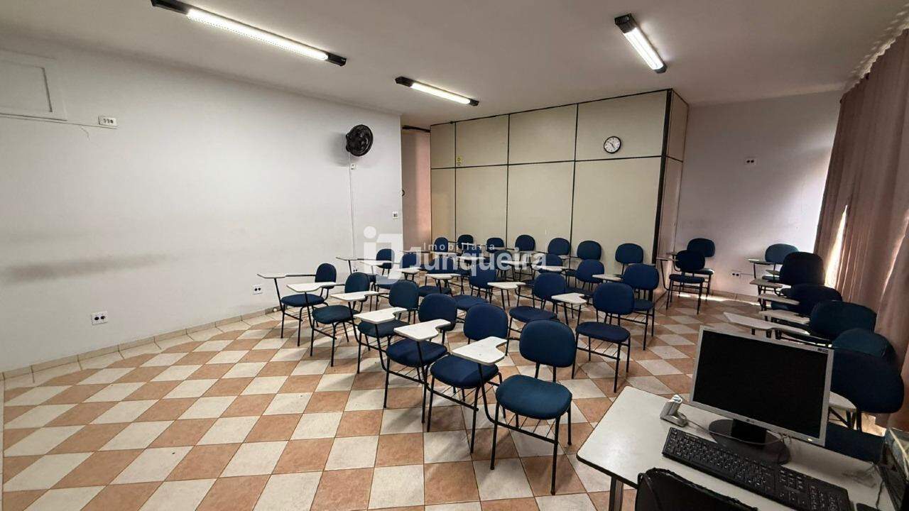 Sala Comercial para alugar, no bairro Santa Terezinha em Piracicaba - SP