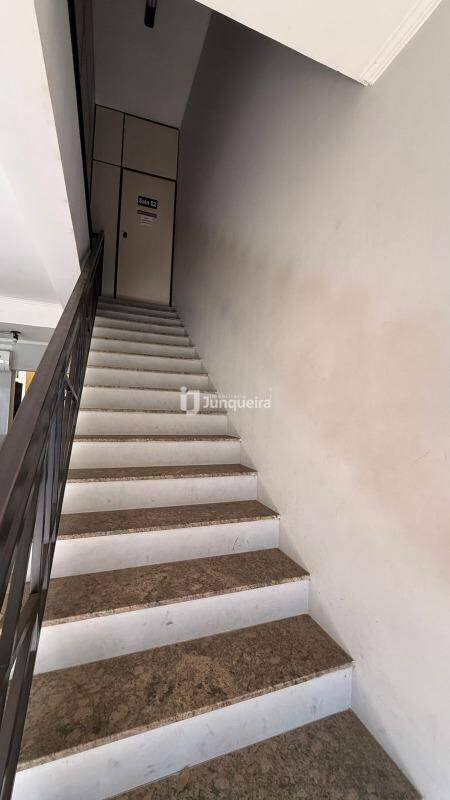 Sala Comercial para alugar, no bairro Santa Terezinha em Piracicaba - SP