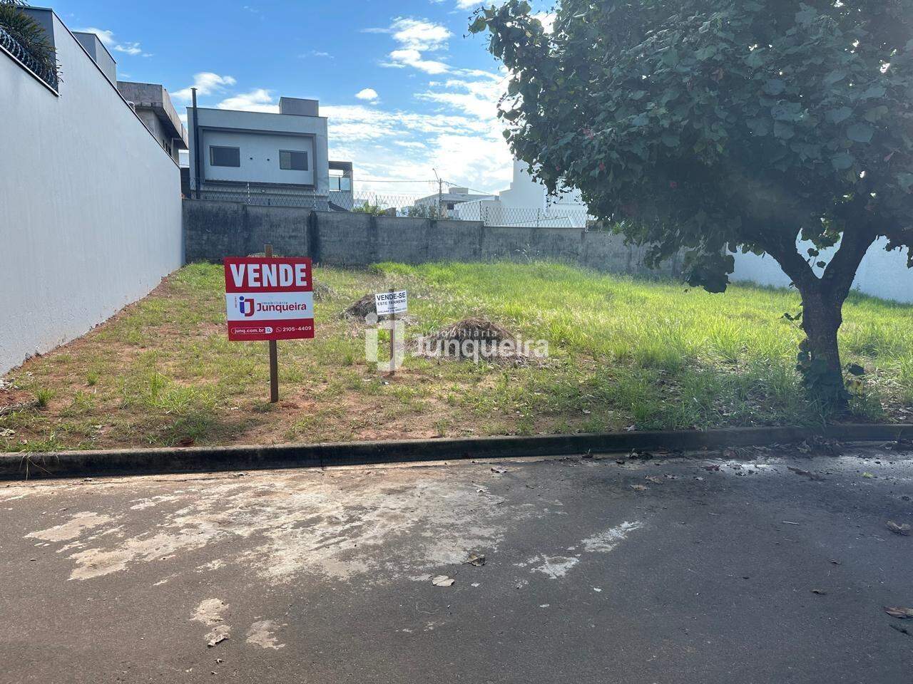 Terreno à venda, no bairro Parque Taquaral em Piracicaba - SP