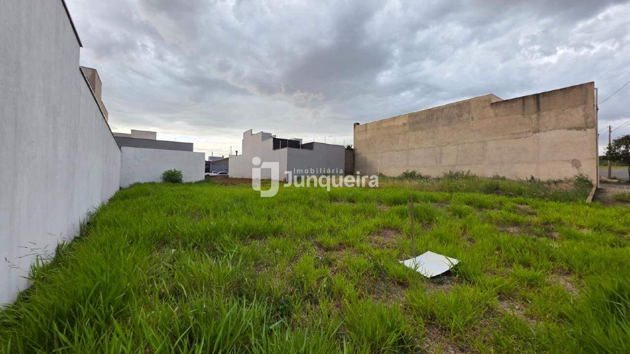 Terreno à venda, no bairro Taquaral em Piracicaba - SP