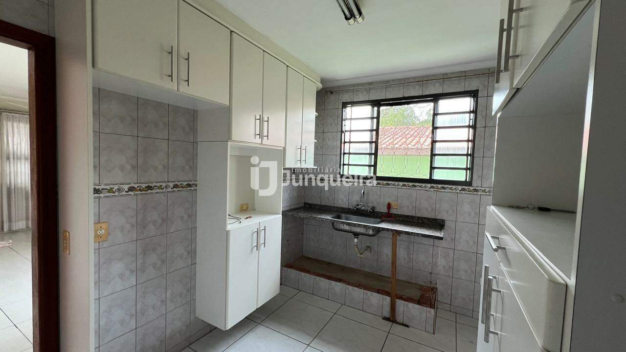 Casa à venda, 3 quartos, sendo 1 suíte, 2 vagas, no bairro Vila Independência em Piracicaba - SP