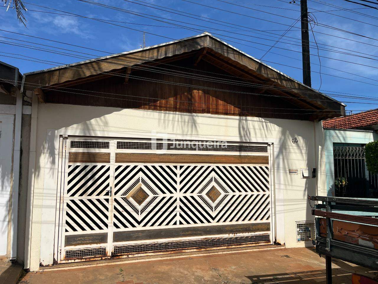 Casa à venda, 2 quartos, sendo 1 suíte, 2 vagas, no bairro Santa Rosa Ipês em Piracicaba - SP