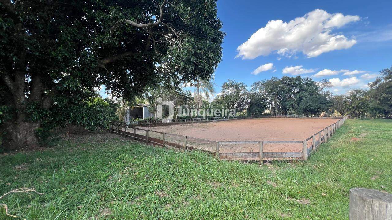 Chácara à venda, no bairro Santa Terezinha em Piracicaba - SP
