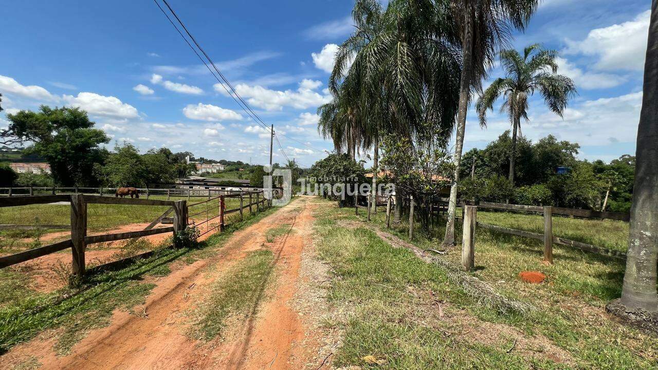 Chácara à venda, no bairro Santa Terezinha em Piracicaba - SP