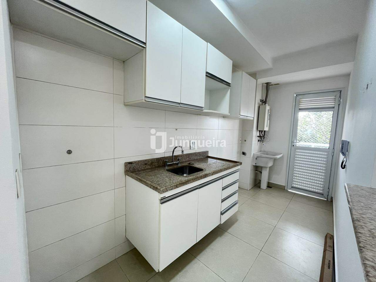 Apartamento para alugar no Edifício Liv, 2 quartos, 1 vaga, no bairro Nova América em Piracicaba - SP